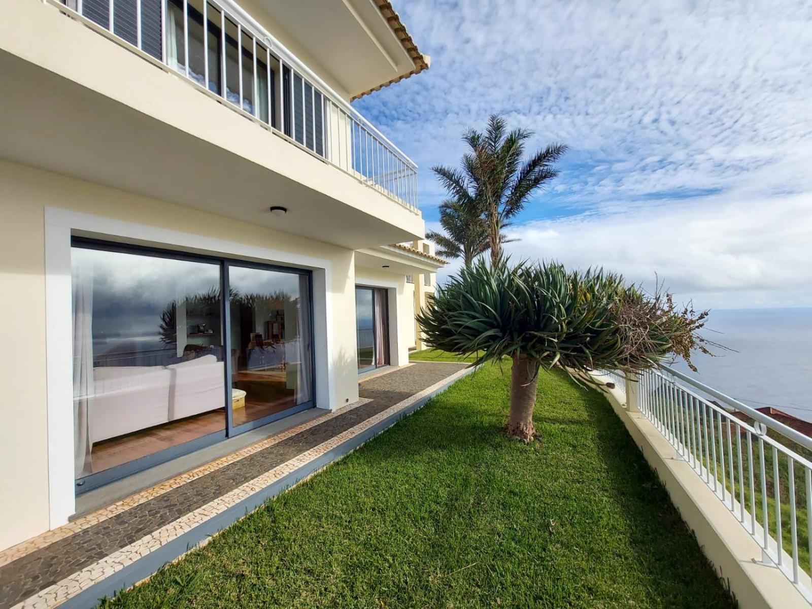 The Best Sea View In Madeira - Casa Farol Fajã da Ovelha Exterior photo